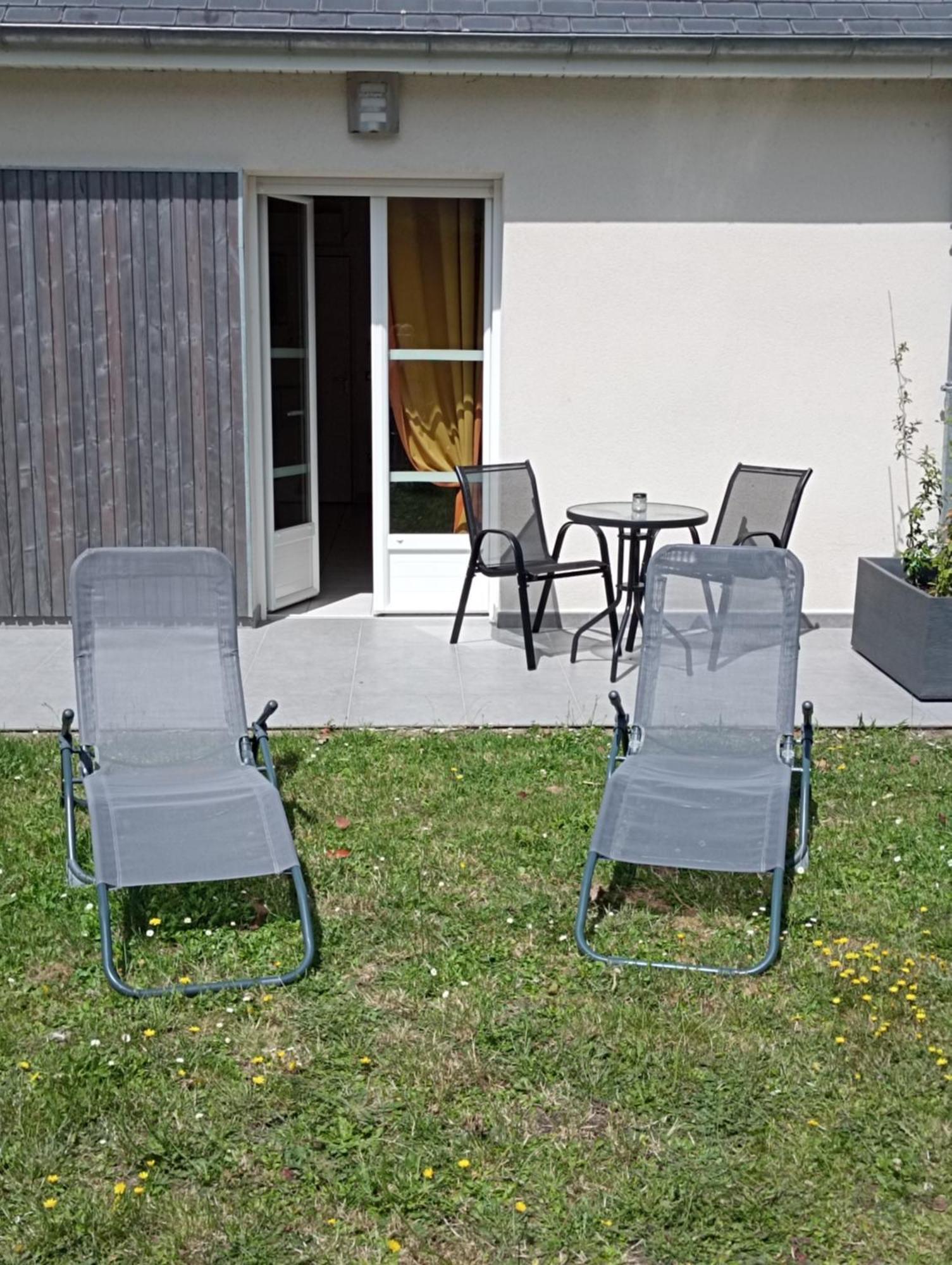 Chambres Et Tables D'Hotes " O Doux Matins " Aux Portes De Chinon Riviere  Exterior photo
